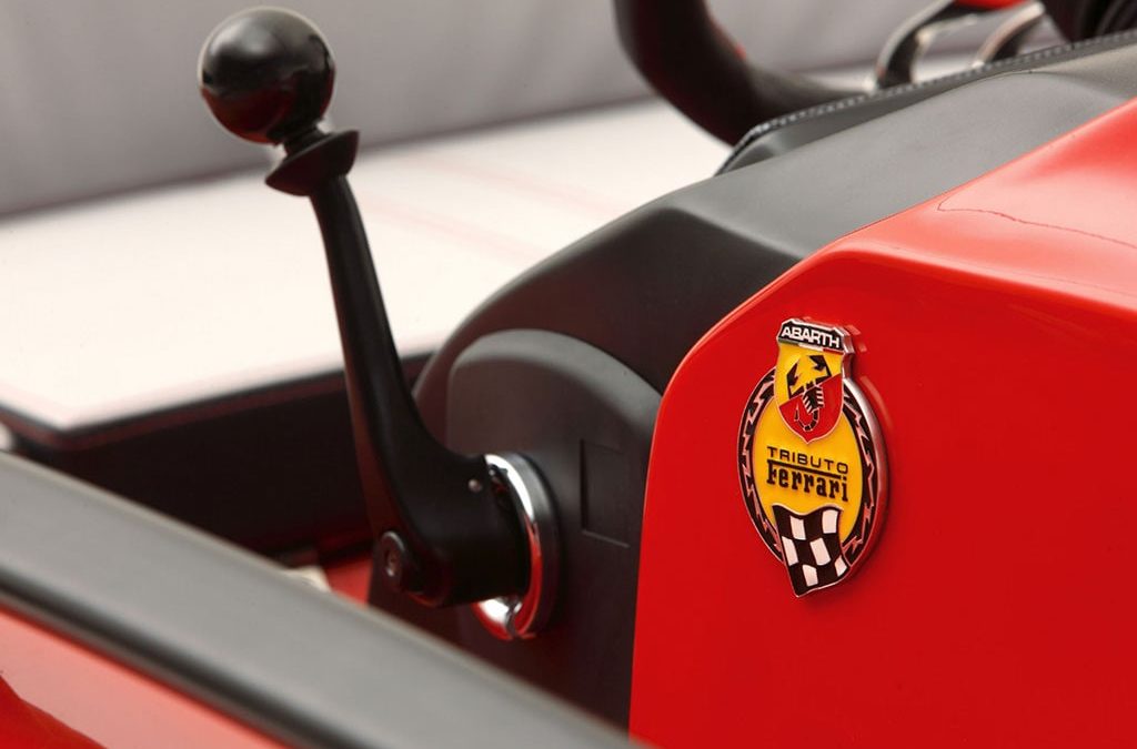 Sacs Abarth 695 Tributo Ferrari